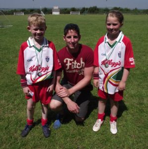 Padraig Browne with skills challenge winners David O' Connor and Sarah O' Connor at the Athea Cúl Camp last week  