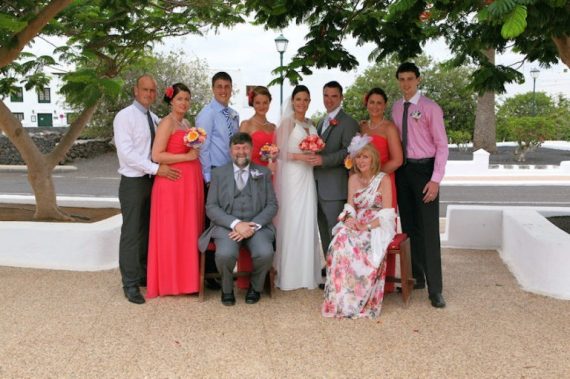Congratulations to Ciara Murphy and Alan Horan on their wedding day in Lanzarote  recently with Ciara’s family Timmy & Joanne Ahern, Paul, Michaela, Emma, Brian, dad Dr. Kieran and mom Val